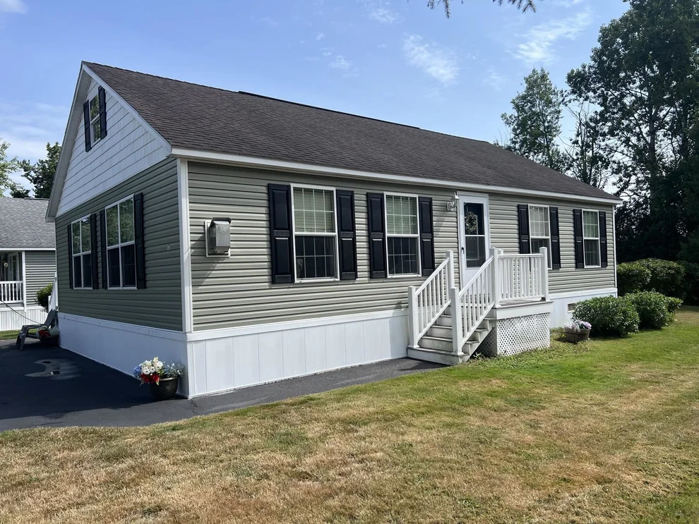 Unit for sale at 139 Bluefish, Portsmouth, NH 03801