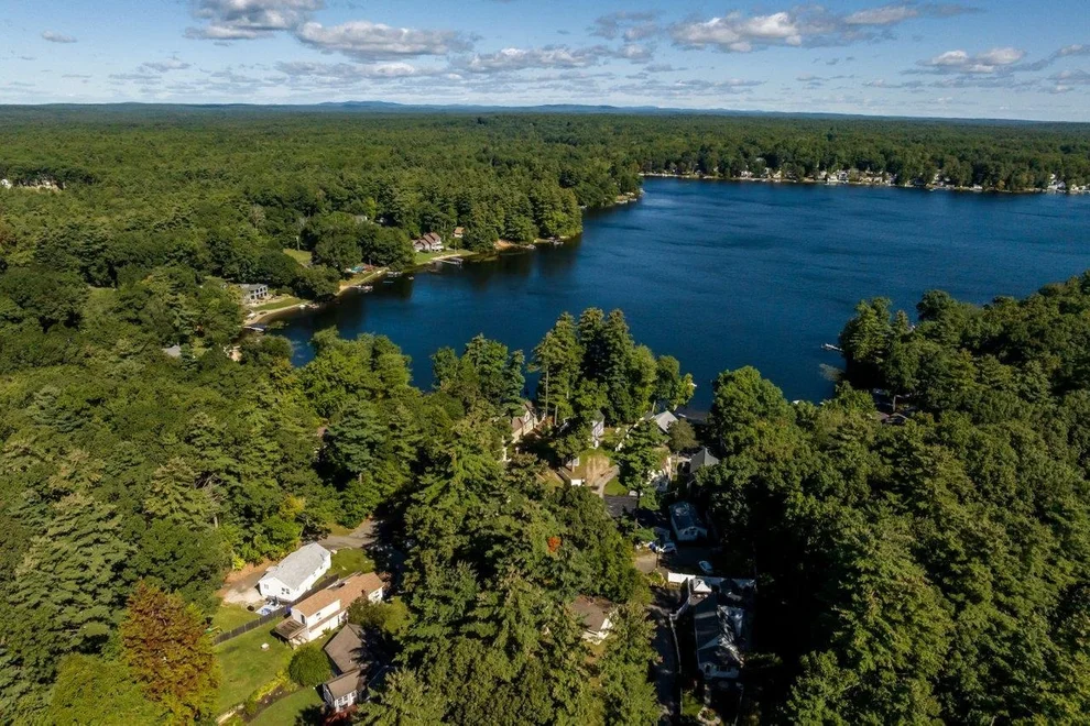 Unit for sale at 62 Croy, Hampstead, NH 03841