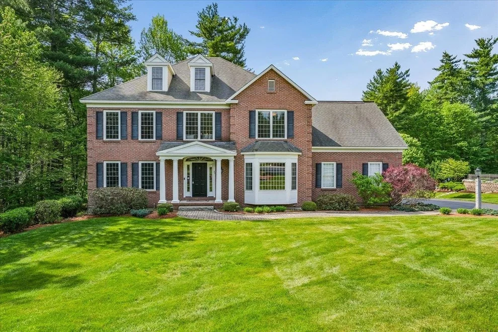 Unit for sale at 22 Elizabeth, Bedford, NH 03110