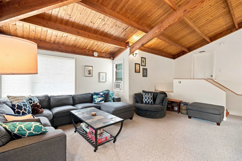 Unit for sale at 71 Waterville Acres, Thornton, NH 03285