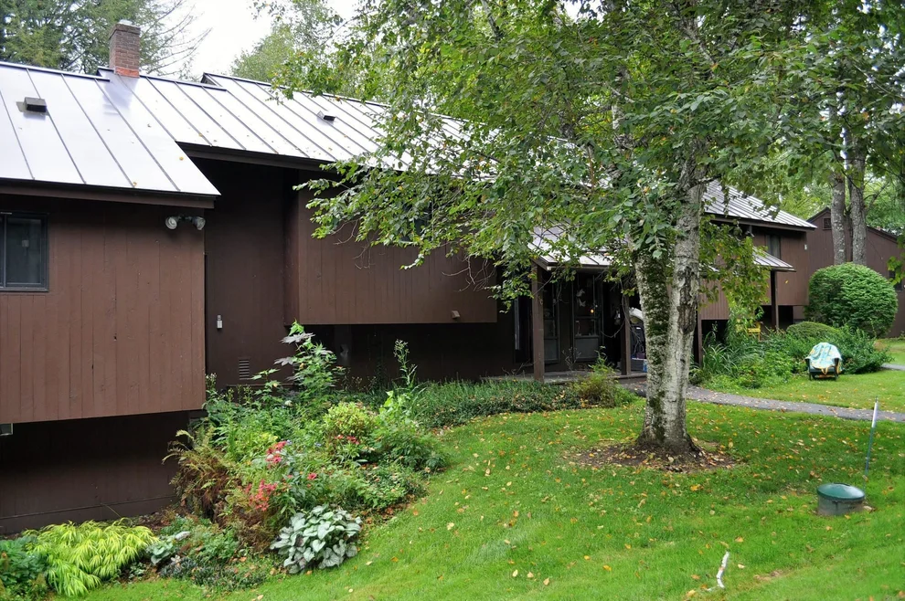 Unit for sale at 253 Old Quechee, Hartford, VT 05059
