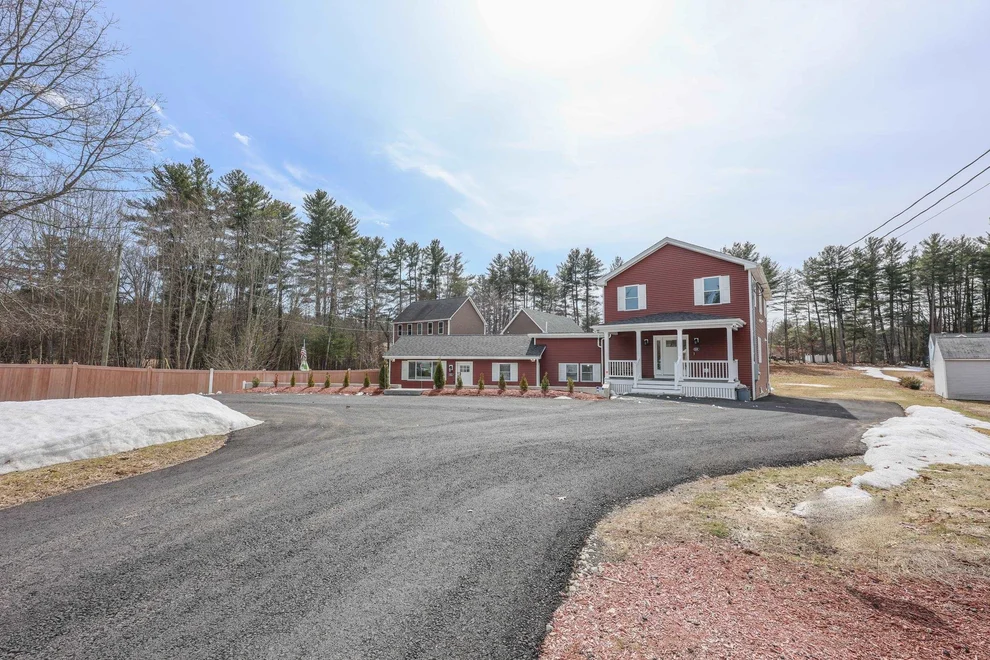 Unit for sale at 5 Gamache, Derry, NH 03038
