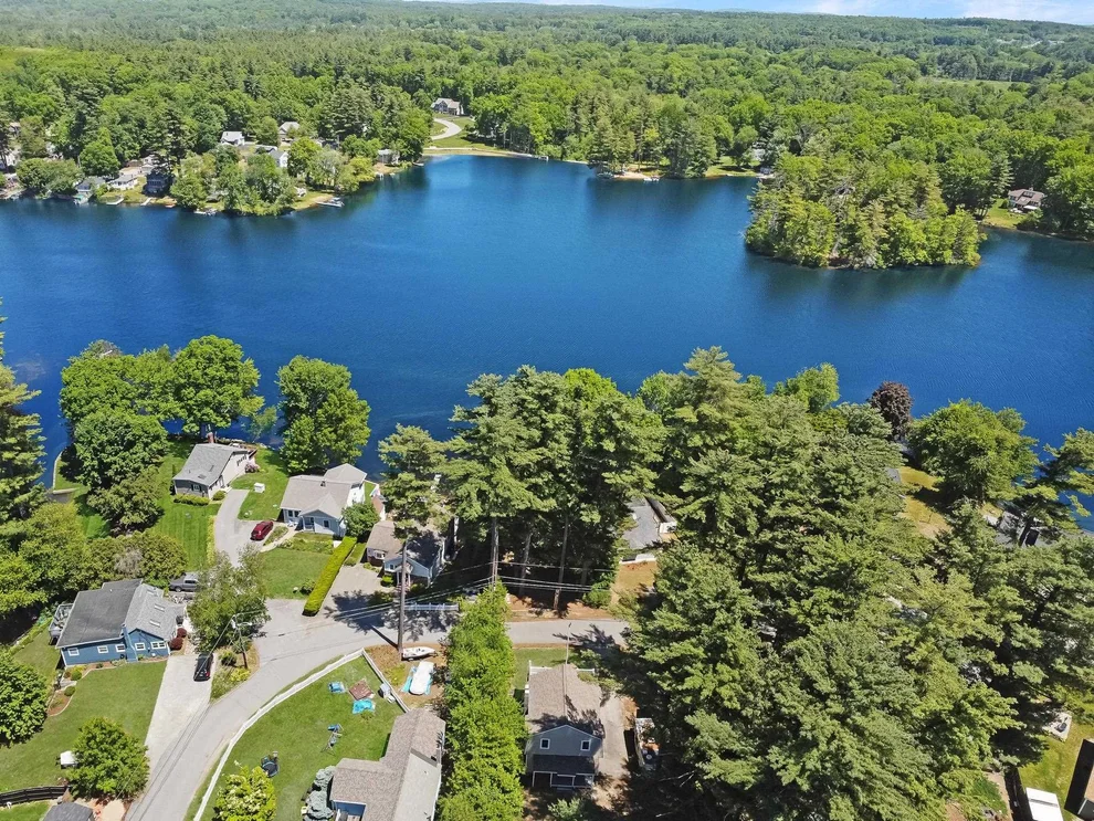 Unit for sale at 40 Grove, Salem, NH 03079