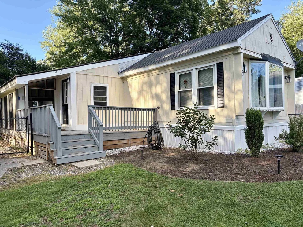 Unit for sale at 5 Margaret, Raymond, NH 03077
