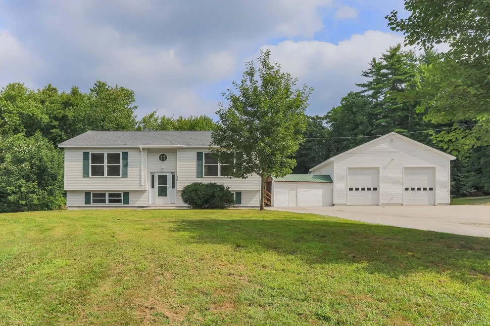 Unit for sale at 22 Kedeka, Epsom, NH 03234