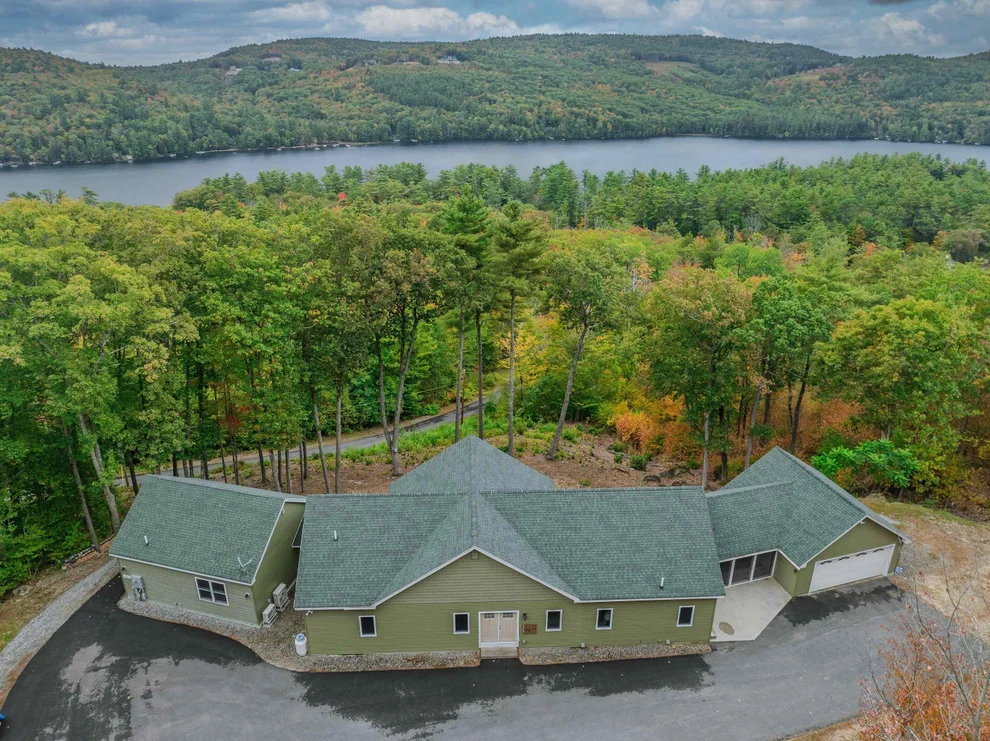 Unit for sale at 11 Sebec, Holderness, NH 03245