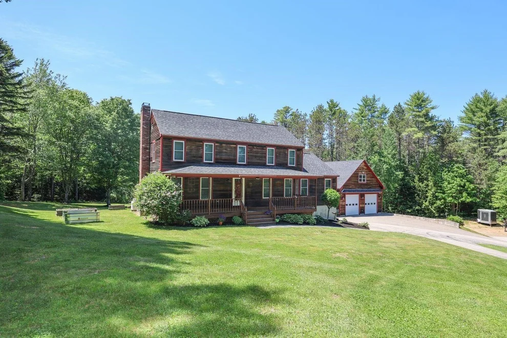 Unit for sale at 172 Farrarville, Belmont, NH 03220