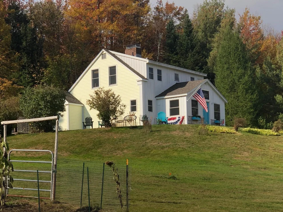 Unit for sale at 137 Stratton Arlington, Wardsboro, VT 05360