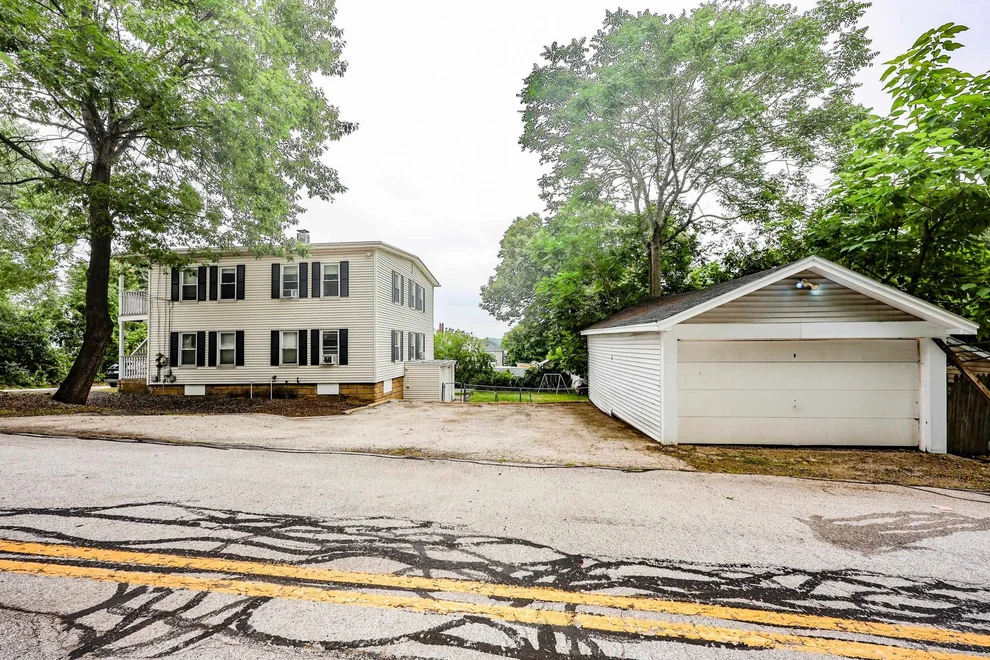 Unit for sale at 5 Rosemont, Manchester, NH 03103