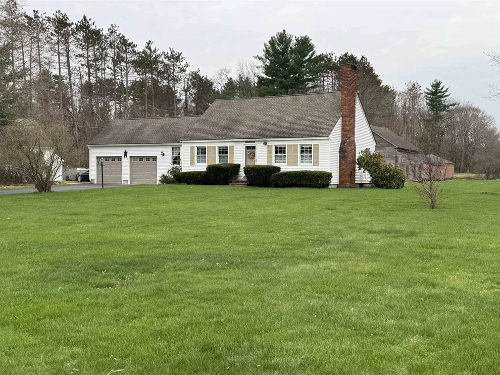 Unit for sale at 144 Main, Kingston, NH 03848