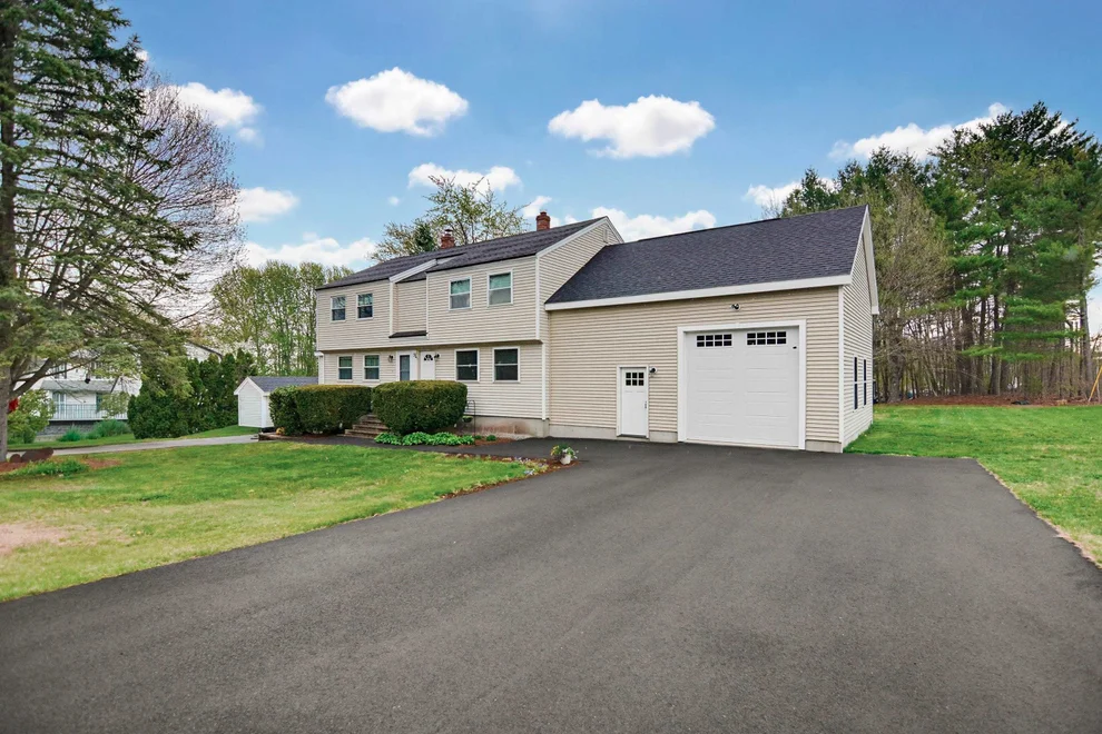 Unit for sale at 34 Juniper, Derry, NH 03038