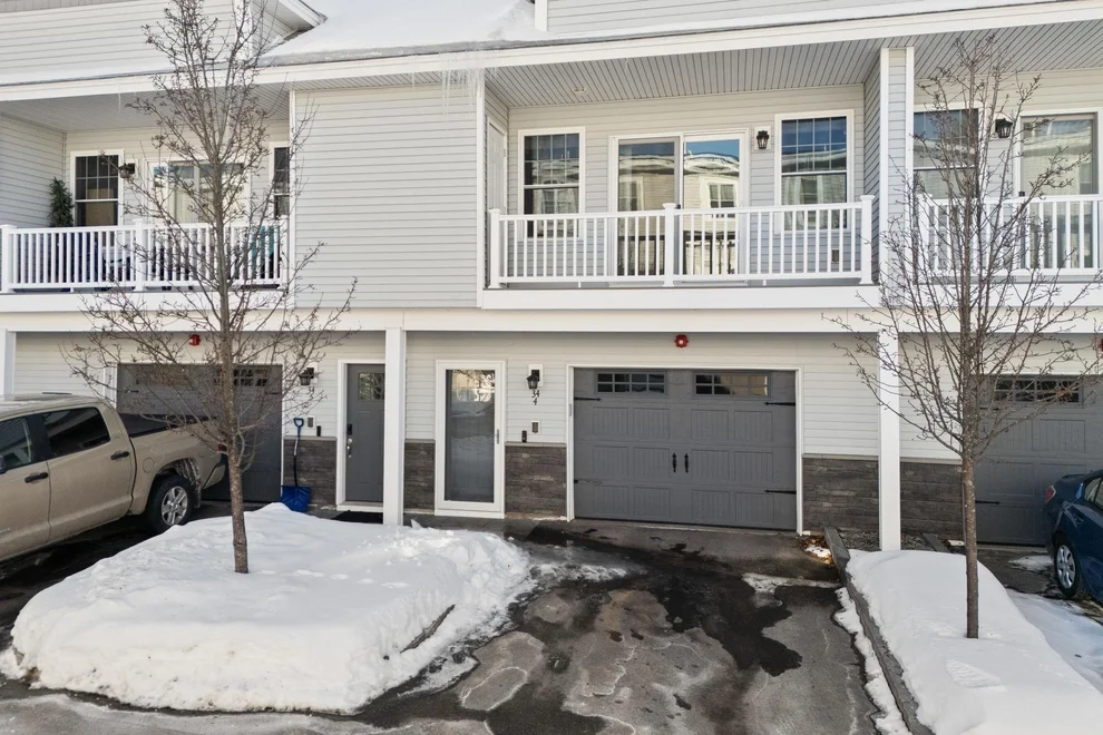 Unit for sale at 34 Callaway, Concord, NH 03301