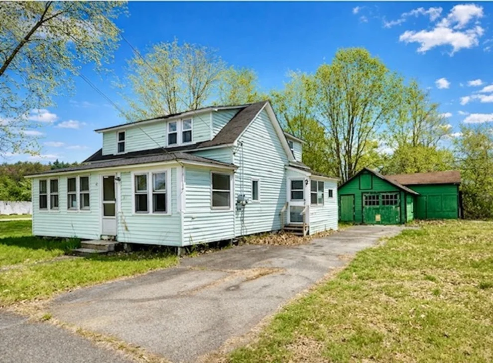Unit for sale at 21 Academy, Boscawen, NH 03303