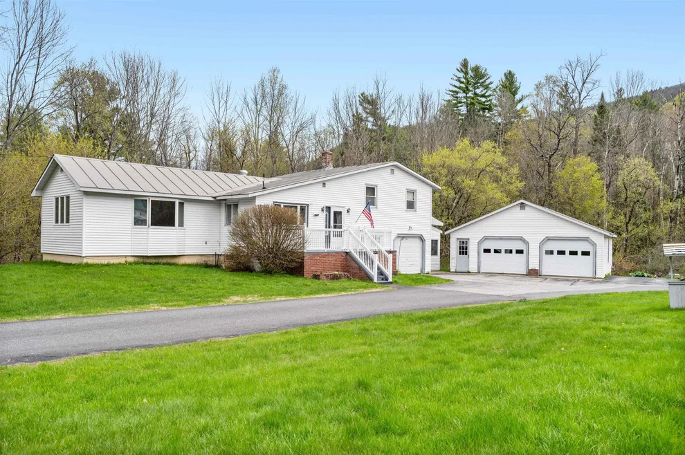 Unit for sale at 734 East Barre, Barre Town, VT 05641