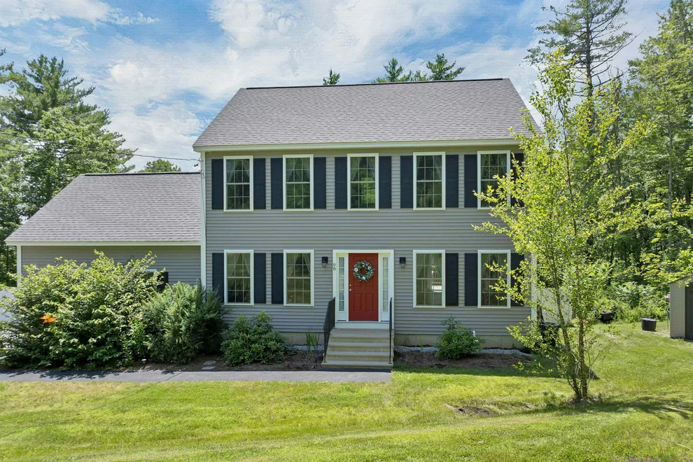 Unit for sale at 98 Eaton, Pittsfield, NH 03263