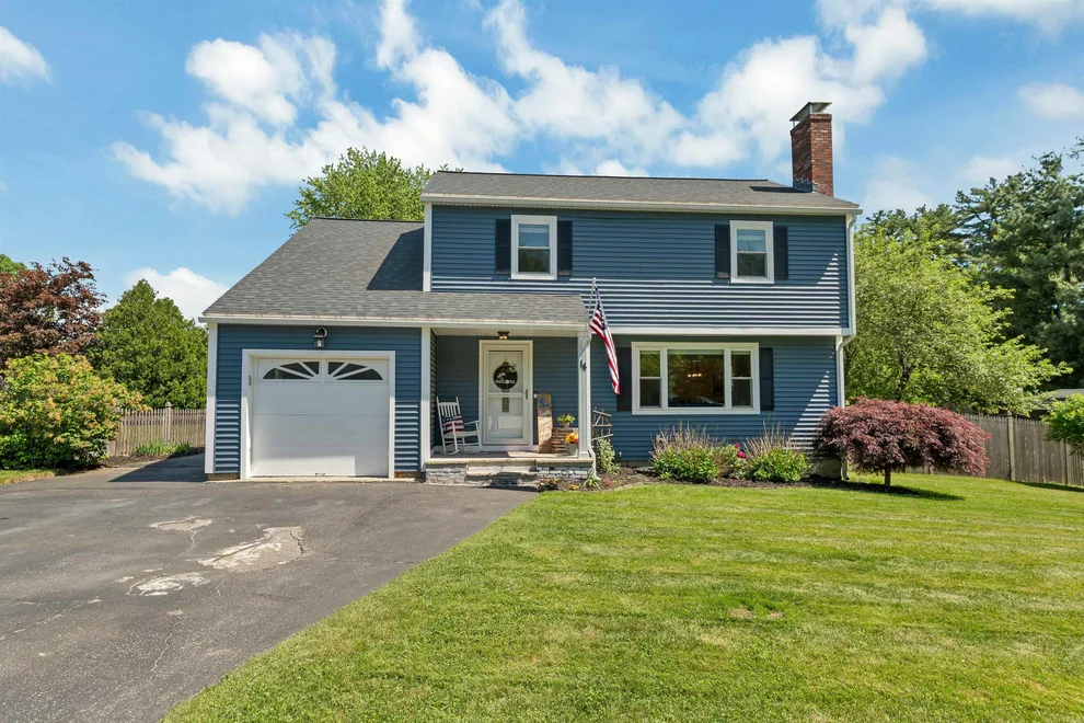 Unit for sale at 14 Juniper, Nashua, NH 03063