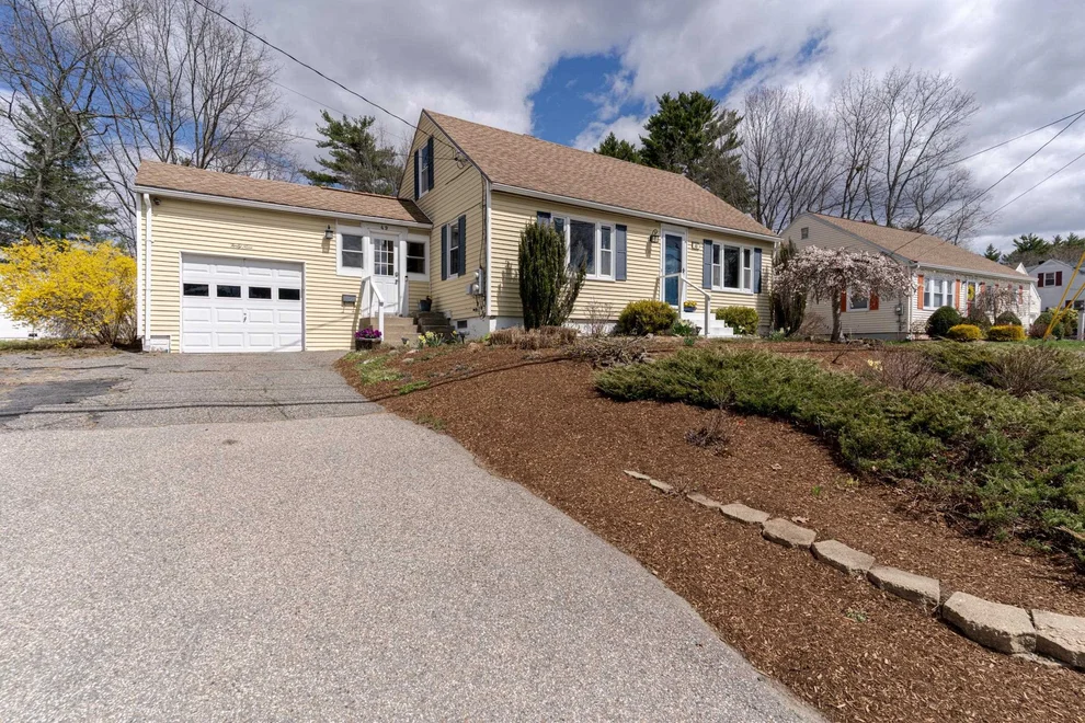 Unit for sale at 49 Glenwood, Dover, NH 03820
