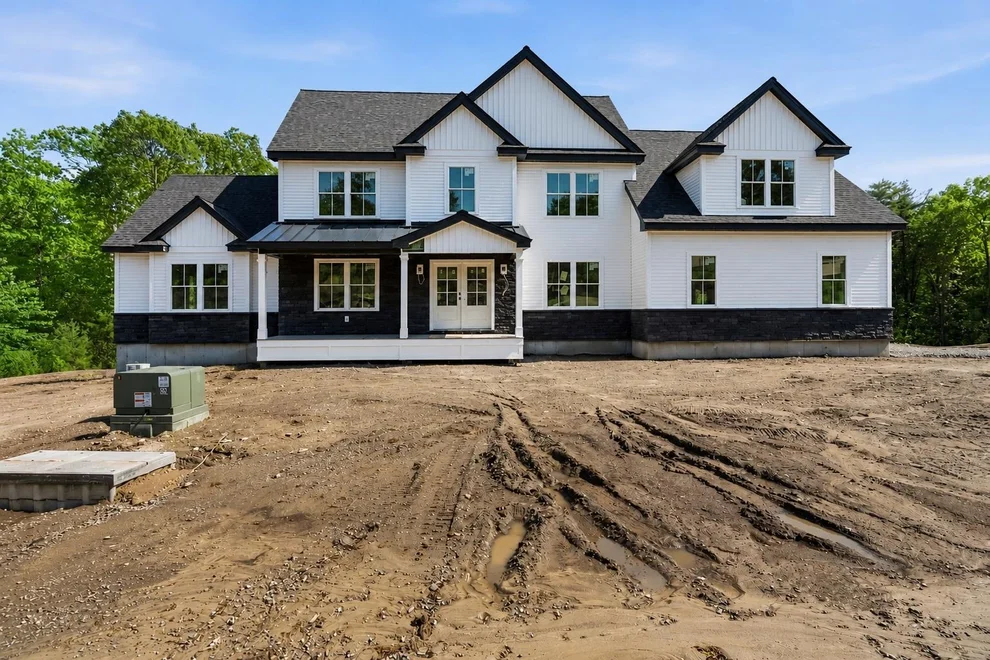 Unit for sale at 42 Canterbury, Pelham, NH 03076