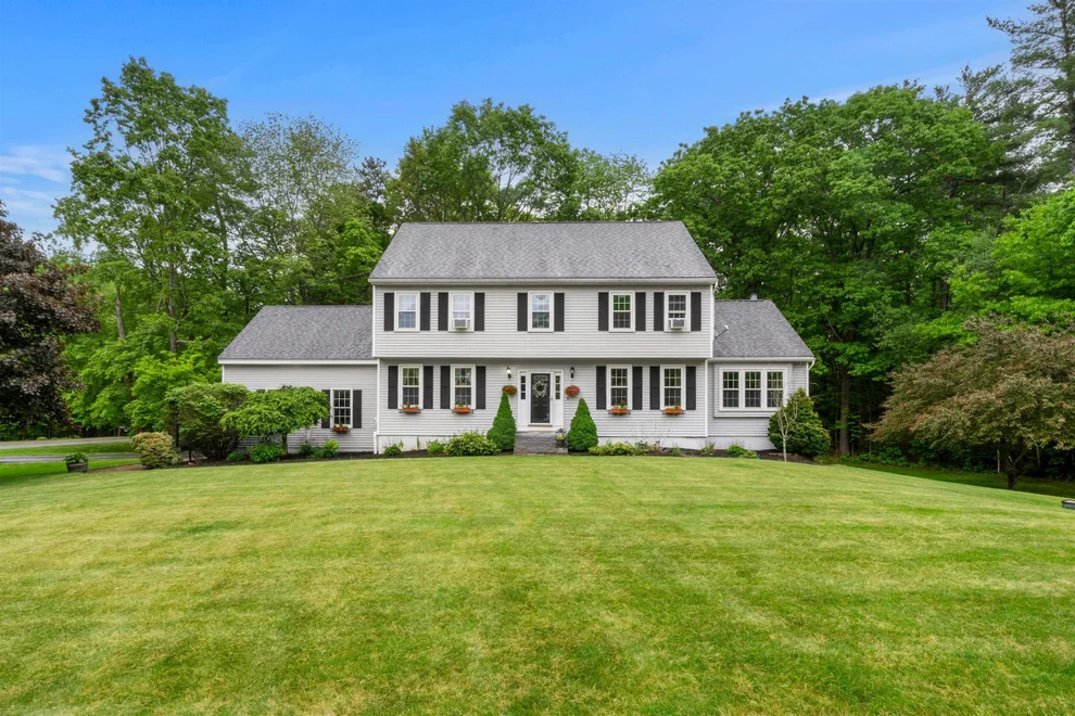 Unit for sale at 44 Brickyard, Litchfield, NH 03052