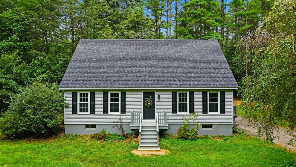 Unit for sale at 7 James Henry, Barrington, NH 03825
