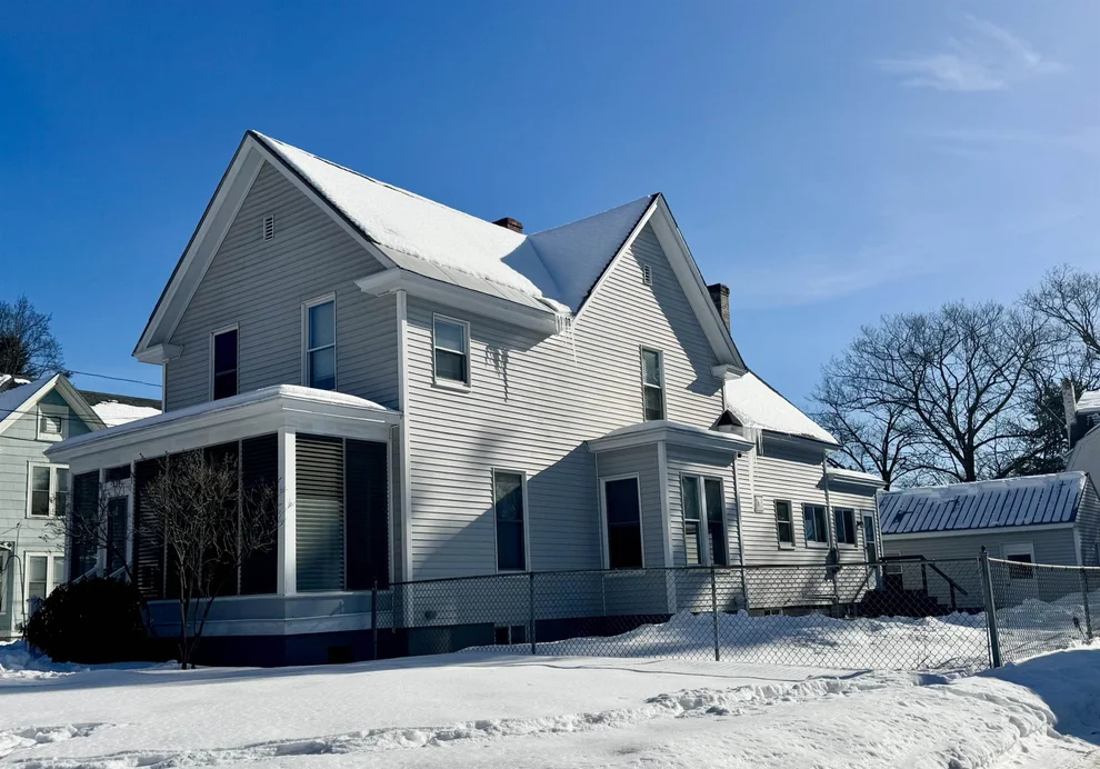 Unit for sale at 137 Wall, Springfield, VT 05156