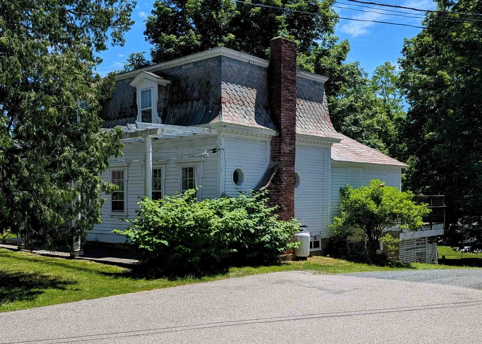 Unit for sale at 412 Western, Brattleboro, VT 05301