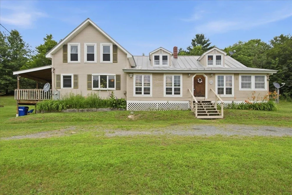 Unit for sale at 230 VT Route 25, Topsham, VT 05086