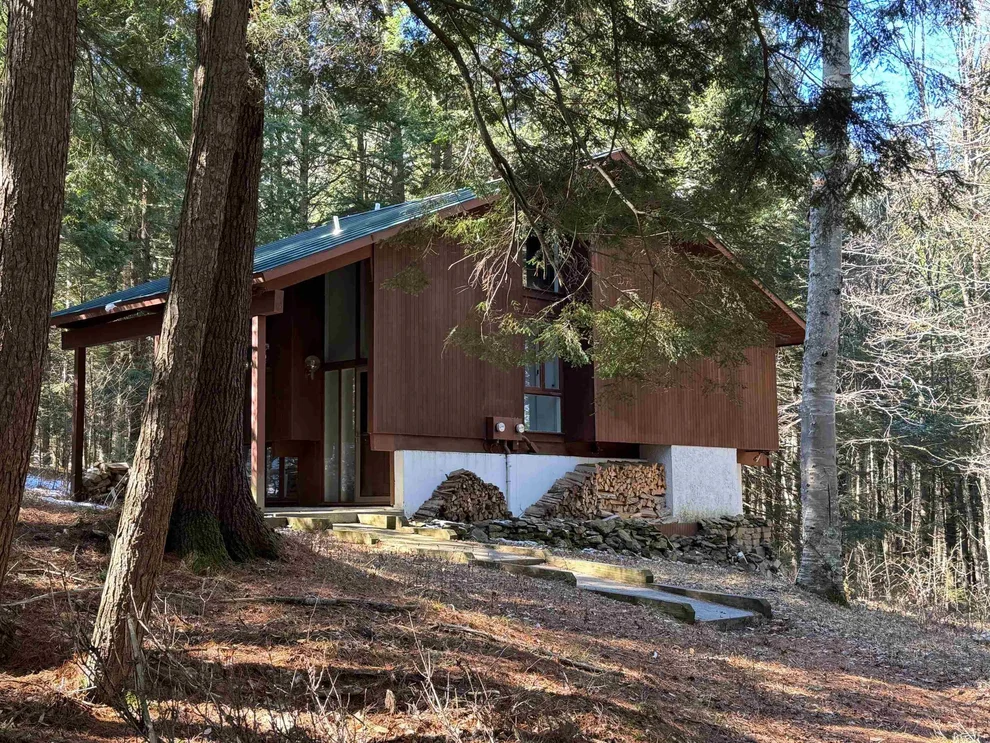 Unit for sale at 290 Village, West Windsor, VT 05037