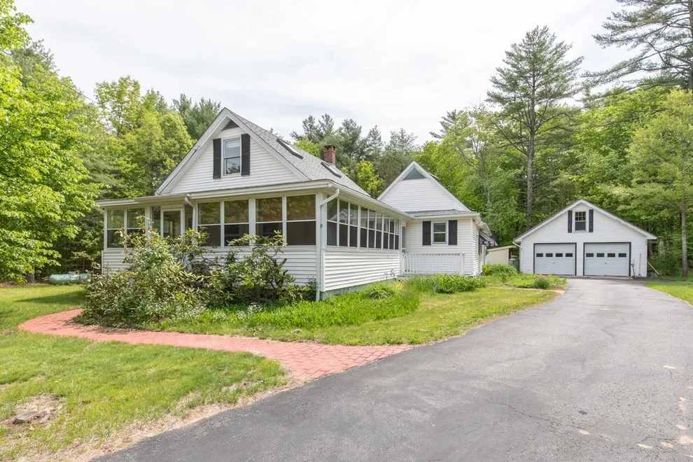 Unit for sale at 493 Clinton, Concord, NH 03301