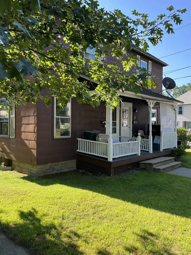Unit for sale at 556 South Main, Brattleboro, VT 05301
