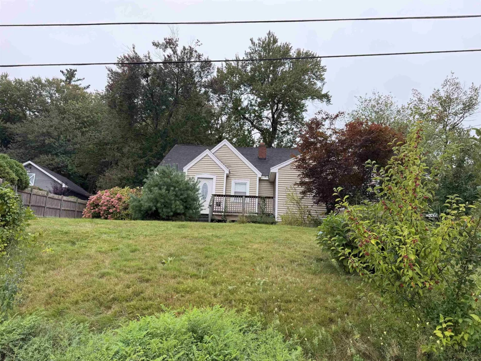 Unit for sale at 39 Pike, Nashua, NH 03062