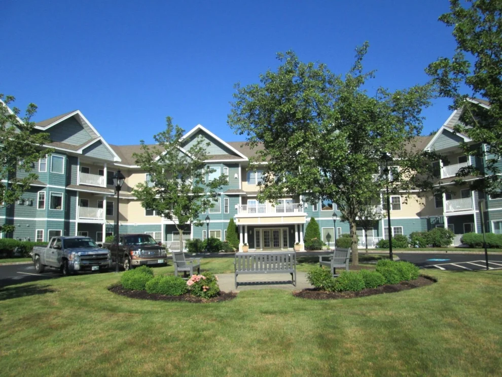 Unit for sale at 65 Hawthorne, Bedford, NH 03110