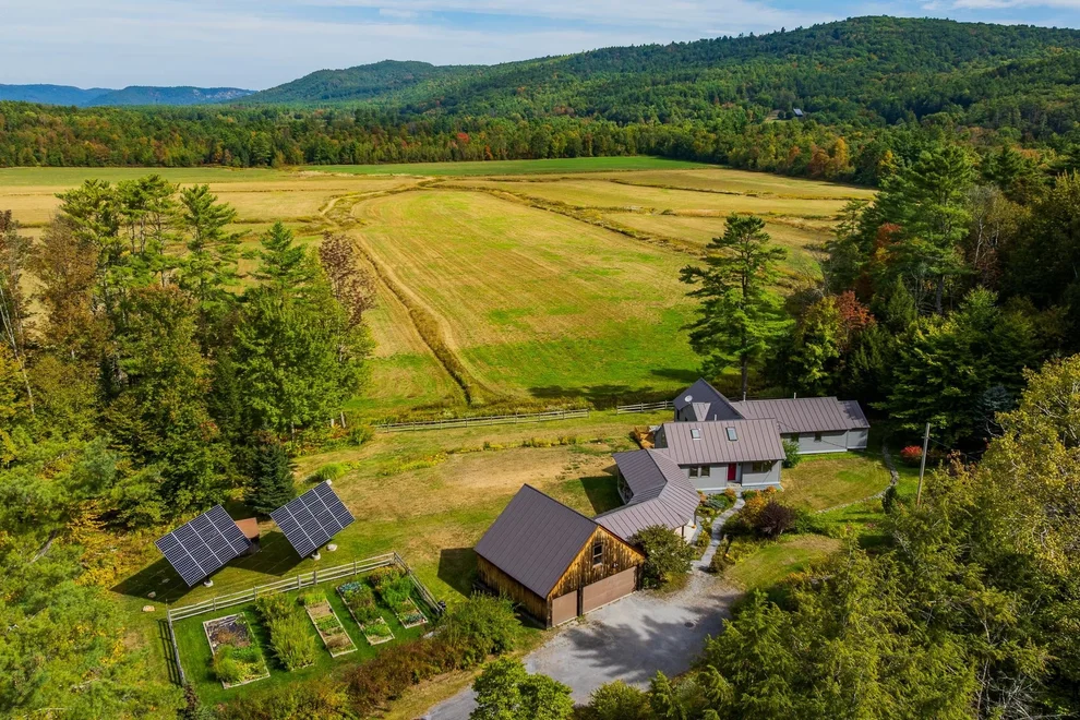 Unit for sale at 100 North Thetford, Lyme, NH 03678