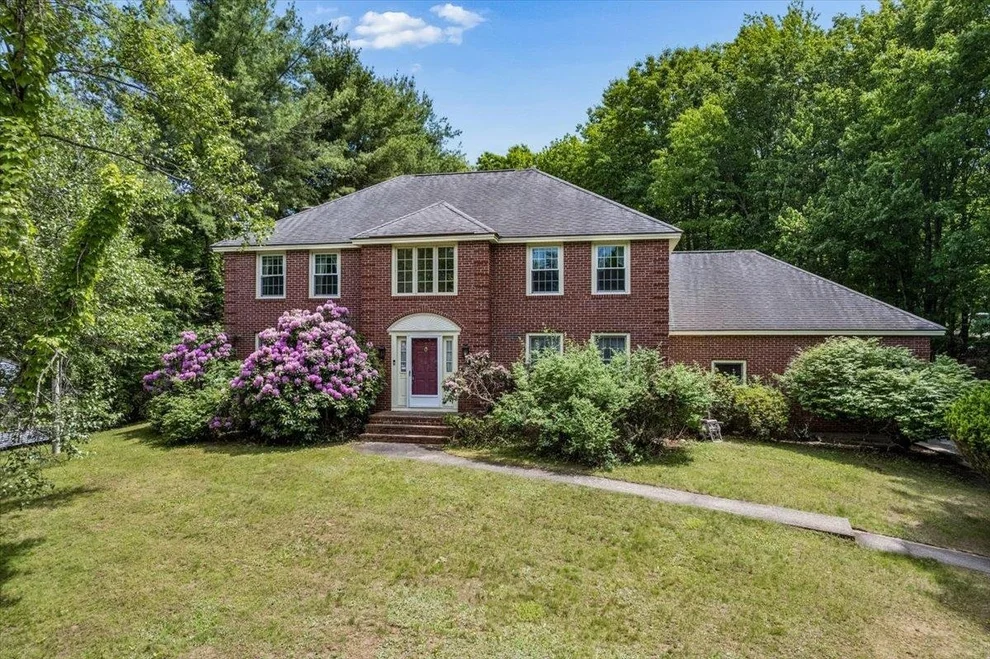 Unit for sale at 28 Brick Mill, Bedford, NH 03110