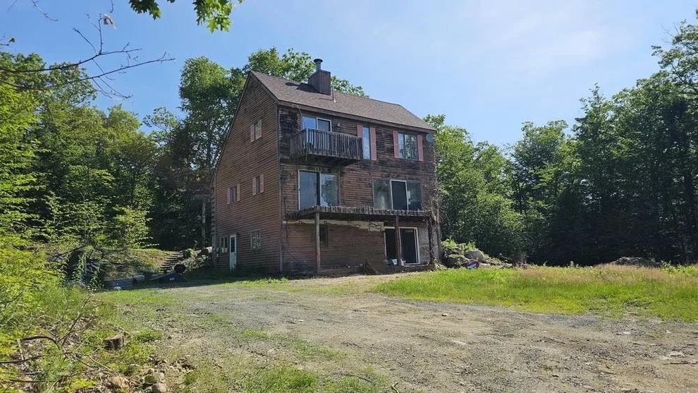 Unit for sale at 29 Mollie, Bridgewater, NH 03222