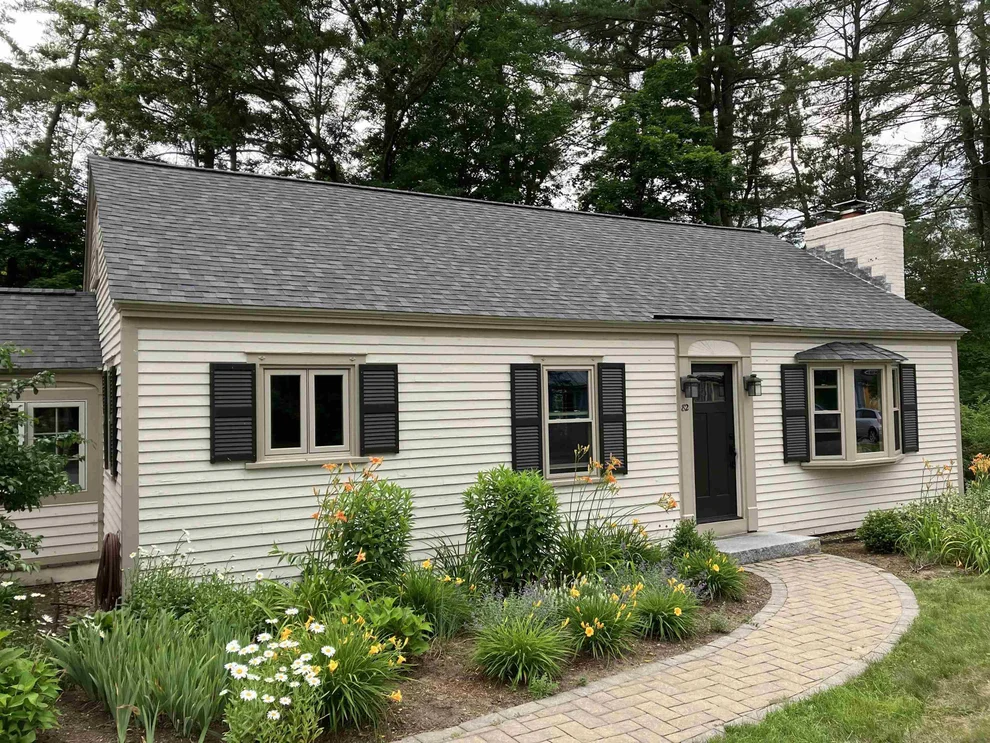 Unit for sale at 82 Penacook, Hopkinton, NH 03229