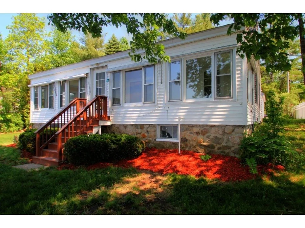 Unit for sale at 6 Lakeside, Sandown, NH 03873