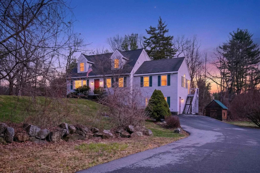 Unit for sale at 2 Joslin, Amherst, NH 03031