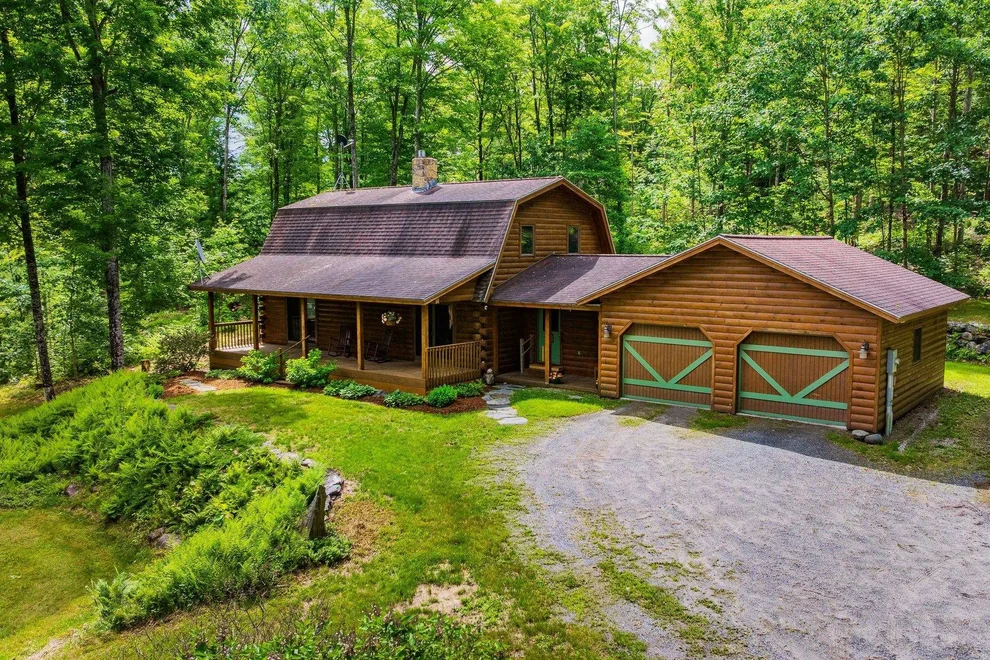 Unit for sale at 595 Court, Haverhill, NH 03765