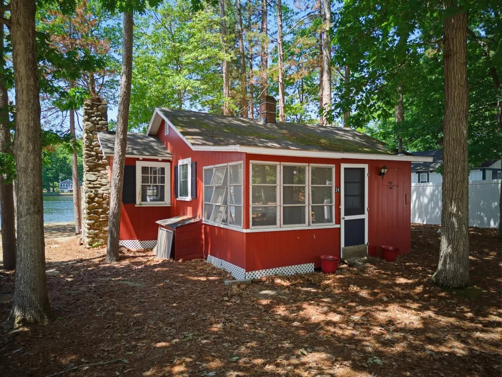 Unit for sale at 34 Gillis, Salem, NH 03079