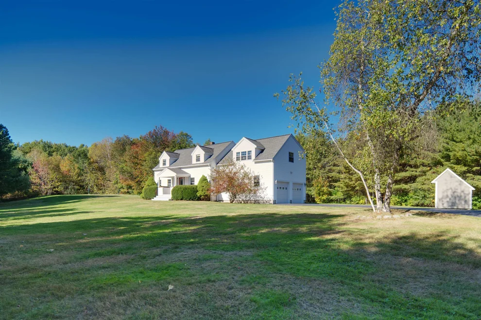 Unit for sale at 18 Shannon, Brentwood, NH 03833