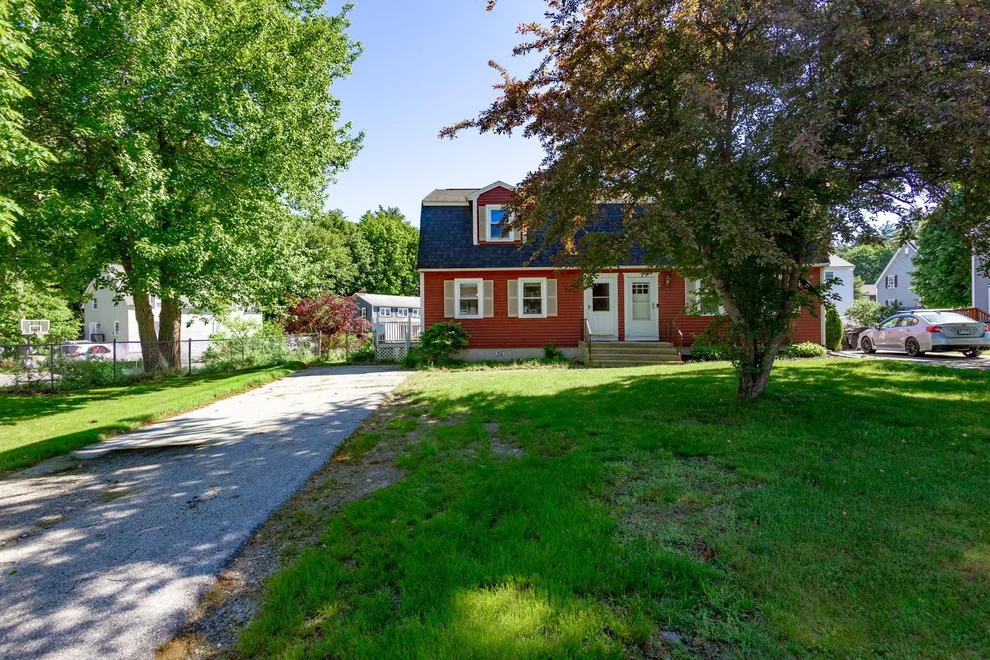 Unit for sale at 14 Brian, Derry, NH 03038