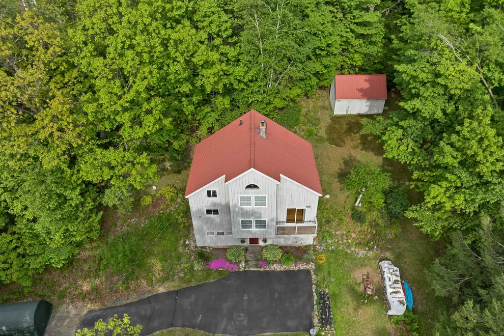 Unit for sale at 495 North Shore, Chesterfield, NH 03462