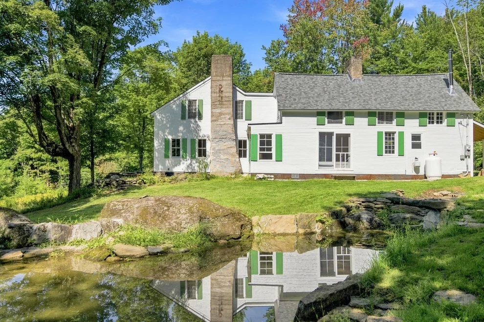 Unit for sale at 140 Page Hill, Waterville, VT 05492