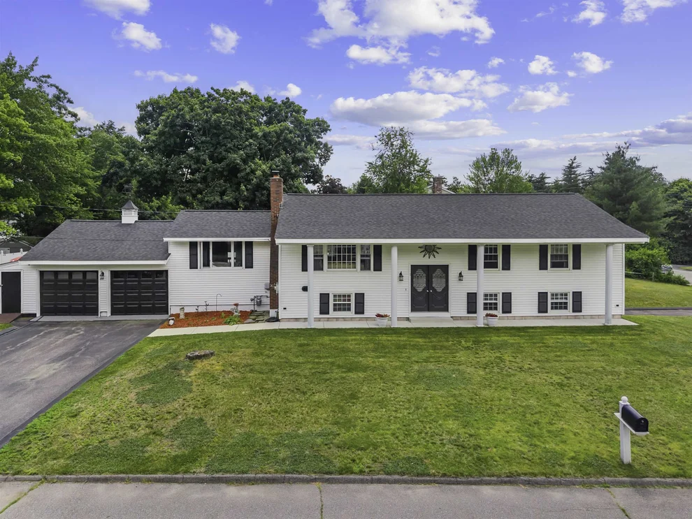 Unit for sale at 1 Birchwood, Merrimack, NH 03054