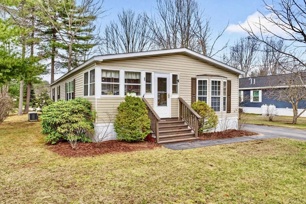 Unit for sale at 166 Eagle, Rochester, NH 03868