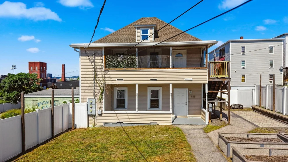 Unit for sale at 538 Somerville, Manchester, NH 03103