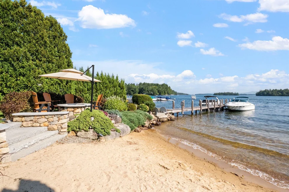 Unit for sale at 38 Lake Shore, Moultonborough, NH 03254