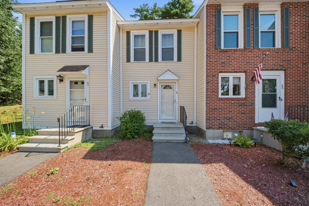 Unit for sale at 64 Shelburne, Merrimack, NH 03054