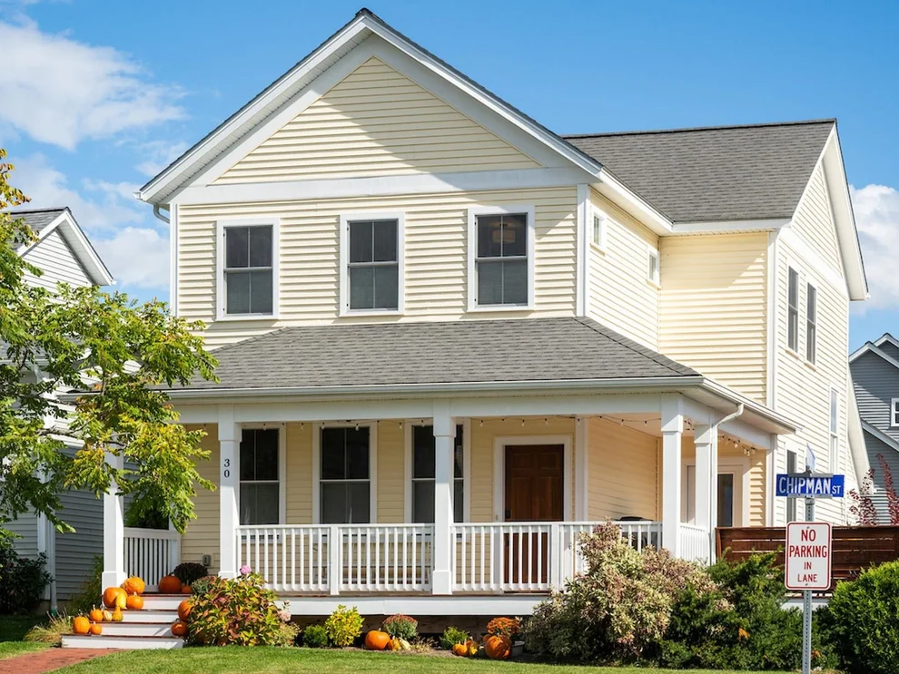 Unit for sale at 30 Chipman, South Burlington, VT 05403